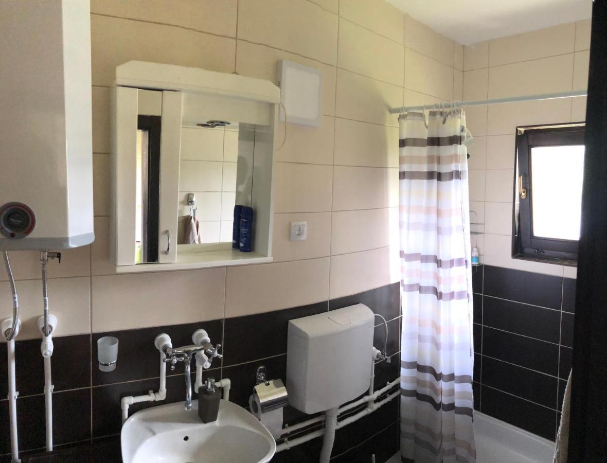 Apartman Jezero Vrutci Ужице Екстер'єр фото