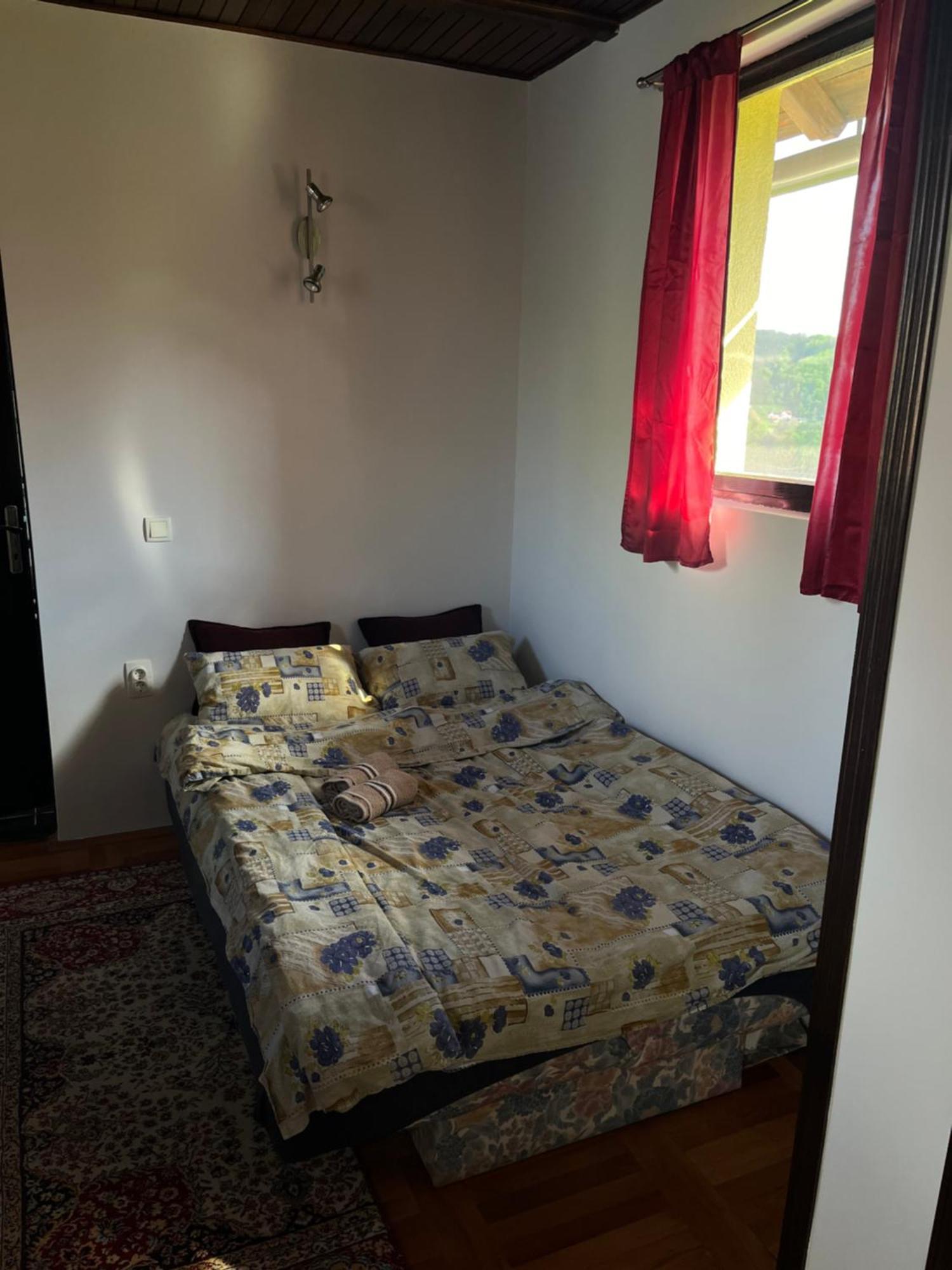 Apartman Jezero Vrutci Ужице Екстер'єр фото